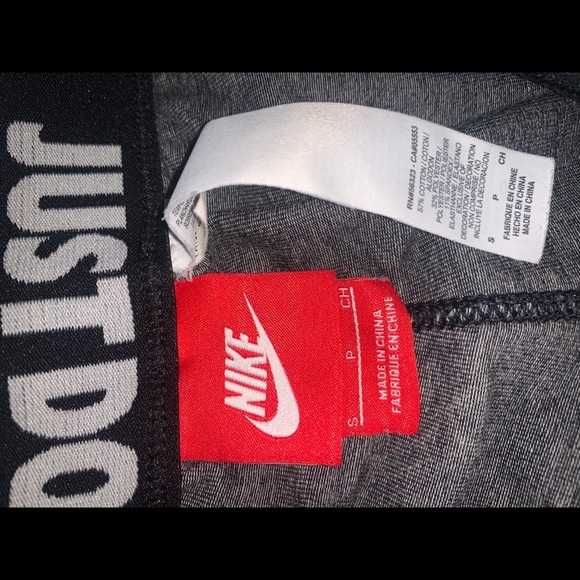 Nike Leggings - Picture 3 of 3